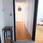 Apartment Grand Avec Garage